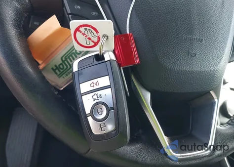 2018 Ford Fusion S z USA, uszkodzony, nr VIN 3FA6P0G78JR126624